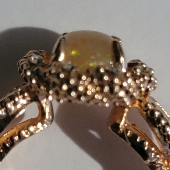 ROSE gold tone ring opal cream ring approximately 5.5. See last pic - Picture 7 of 8